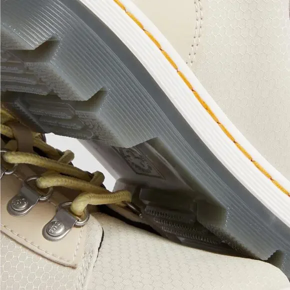 Dr. Martens COMBS WOMEN POLY & LEATHER CASUAL BOOTS SZ 9 - Picture 2 of 7